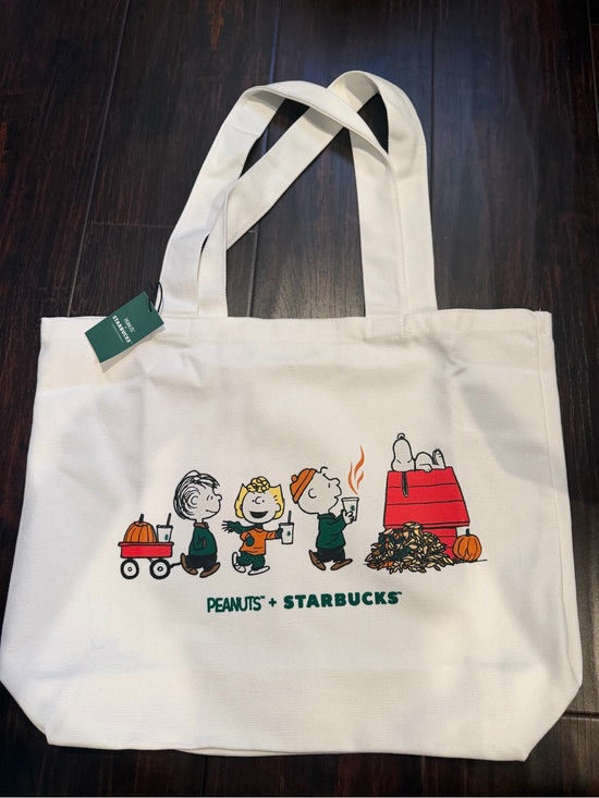 Starbucks Accessories - Starbucks x  Peanuts Reserve exclusive canvas tote bag.